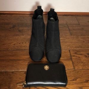 Tory Burch Regina Golden Heel bootie